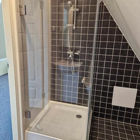 شقة Lauri Tee 18, Majutus